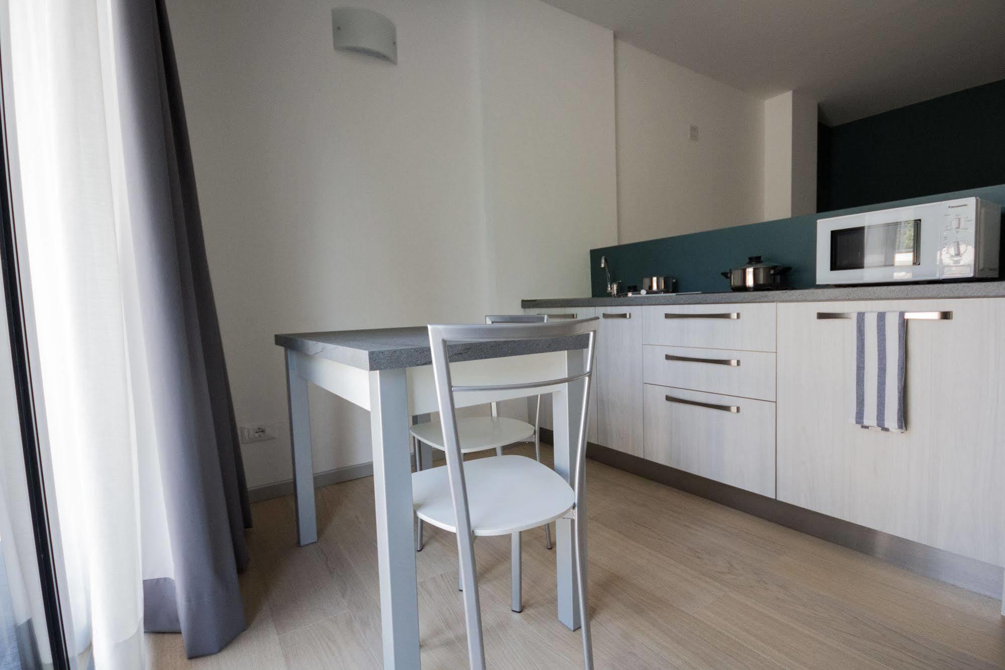 Homiquo - Royal Suite Como Lake Lake Como エクステリア 写真